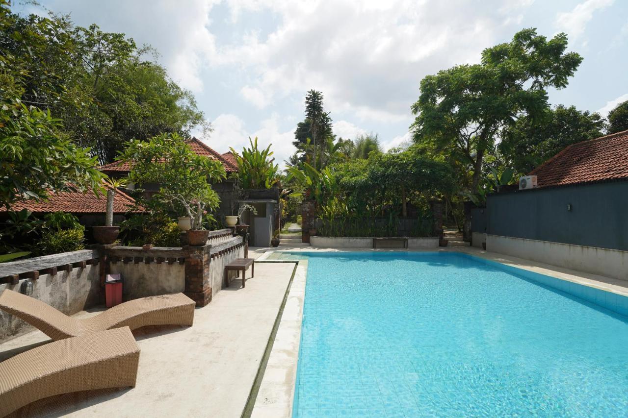 Oyo 1840 Kubu Ubud Hotel Екстериор снимка